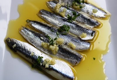 ANCHOAS EN VINAGRE (BOQUERONES)