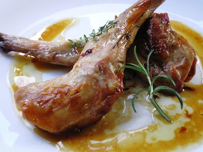 PALETILLAS DE CONEJO ASADAS